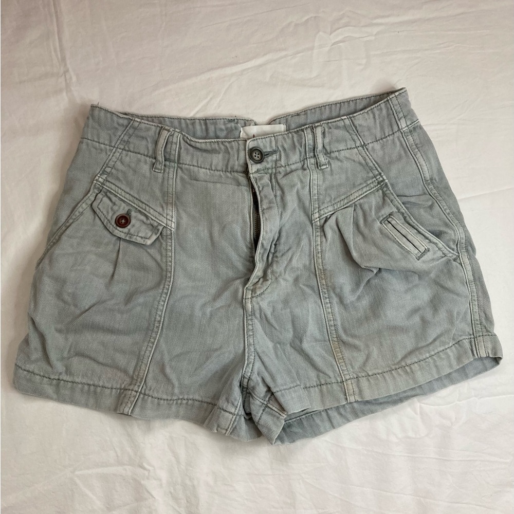 Anthropologie women’s light blue/grey shorts